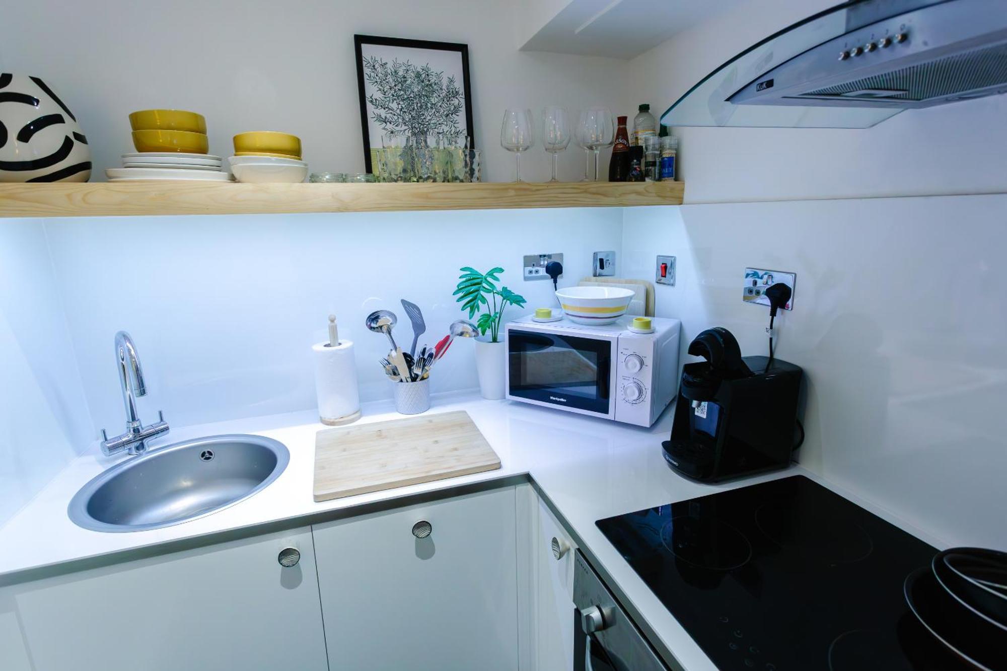 Town Centre Apartment With Hot Tub Cheltenham Exterior photo
